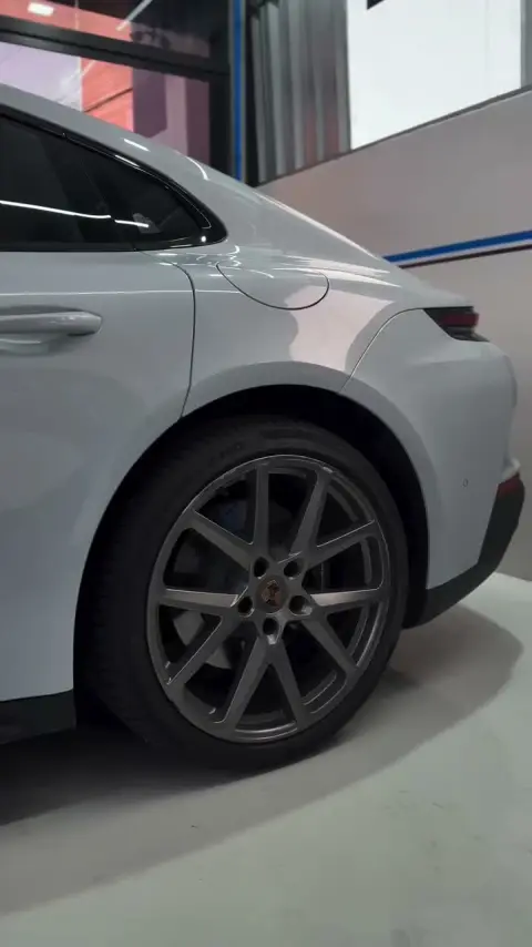 Porsche Panamera 4S E-Hybrid, revisão de 20 mil km